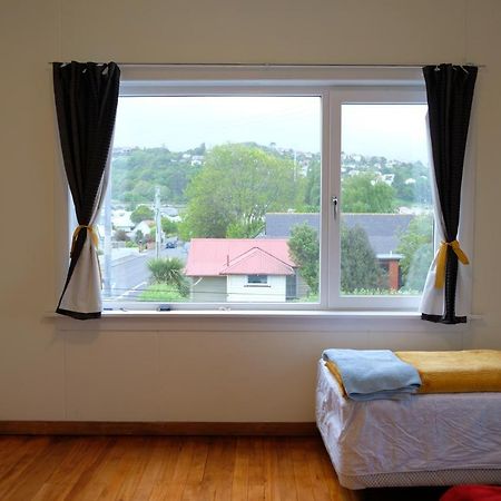 3 Spacious Bedrooms Dunedin Exterior photo