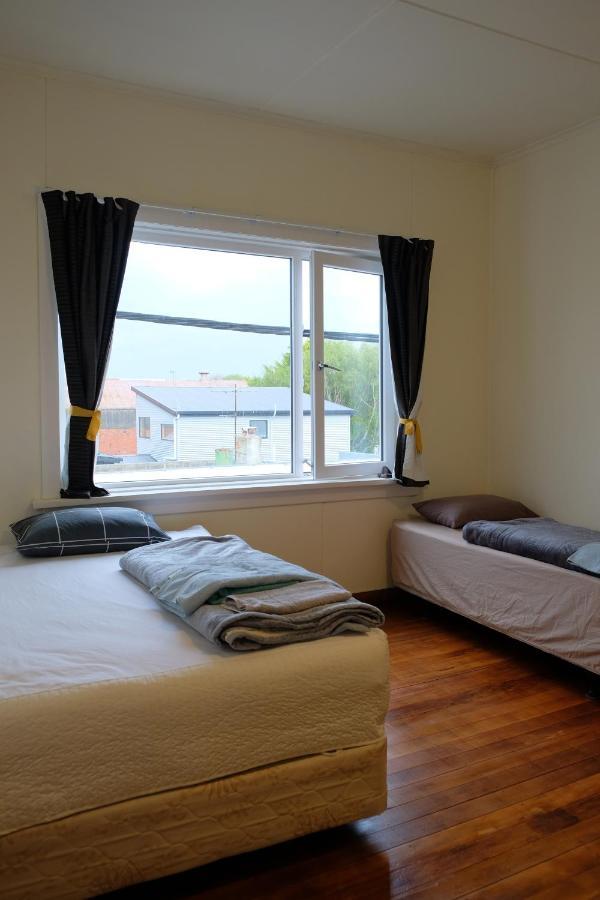 3 Spacious Bedrooms Dunedin Exterior photo