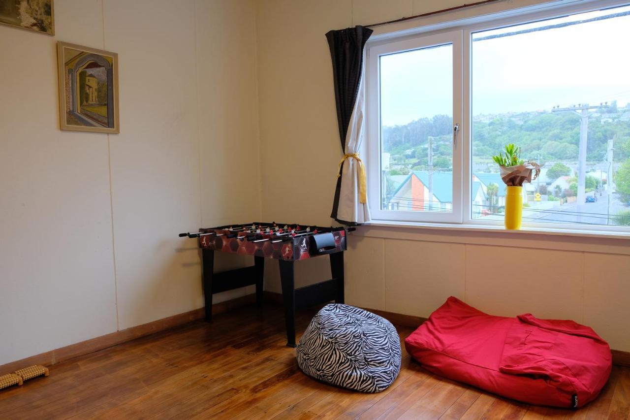 3 Spacious Bedrooms Dunedin Exterior photo